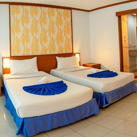 Rattana Beach Hotel By Shanaya Karon Luaran gambar