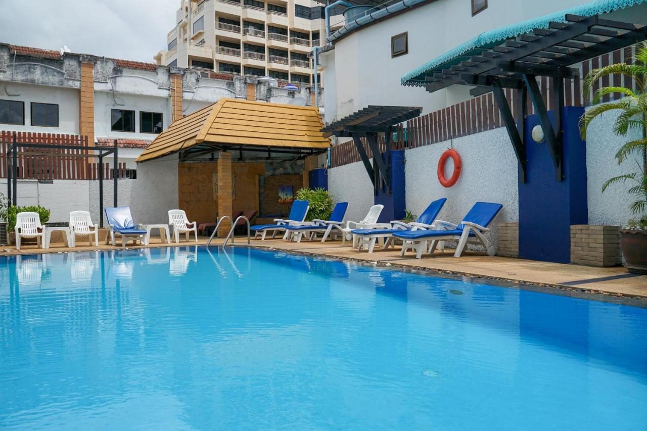 Rattana Beach Hotel By Shanaya Karon Luaran gambar