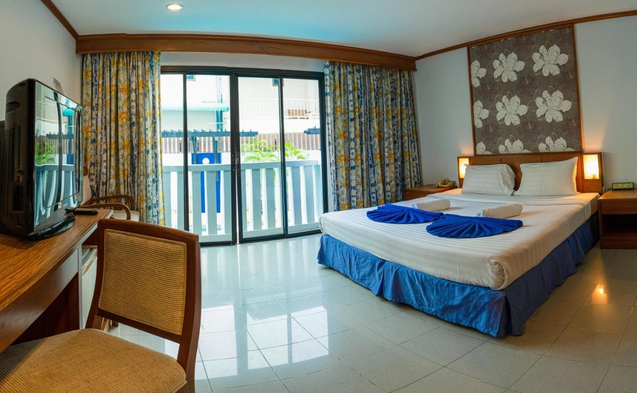 Rattana Beach Hotel By Shanaya Karon Luaran gambar